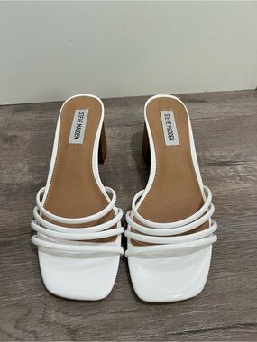 NWT Steve Madden Omay Square Toe Chunky Heel